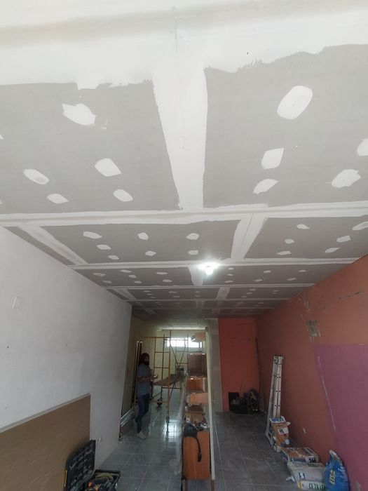 Serviços de Pladur.