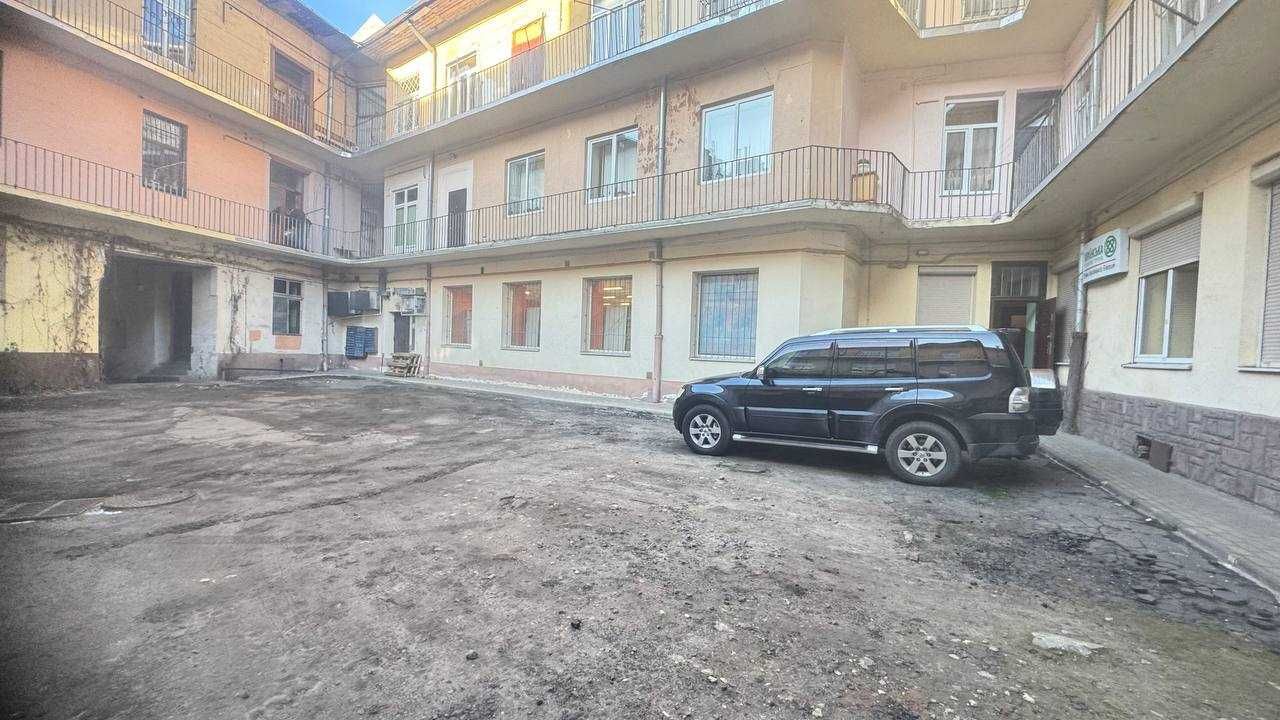 Оренда офісного приміщення в центрі міста по вул. Франка 9