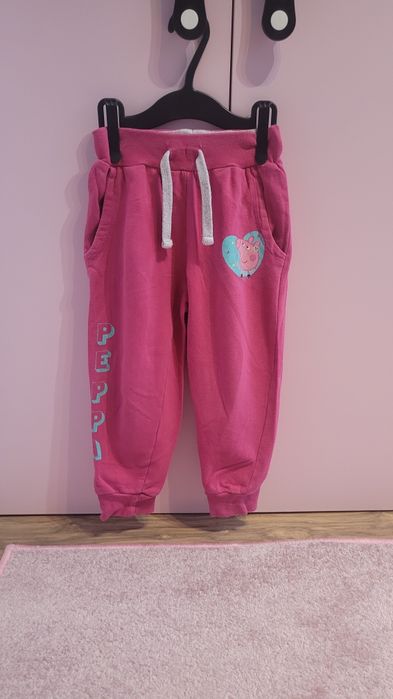Spodnie rozmiar 98/104 Peppa Pig Świnka Peppa dla dziewczynki dres