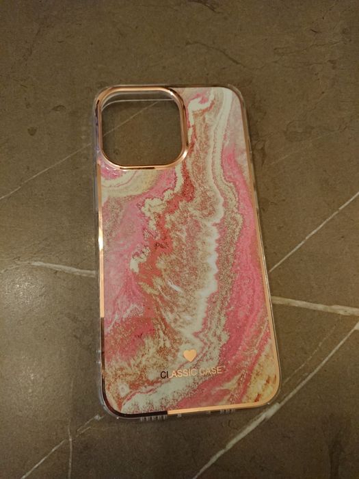 Чехол на iPhone 13 Pro