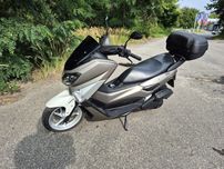 Yamaha NMax  pojemności  125 cm ABS