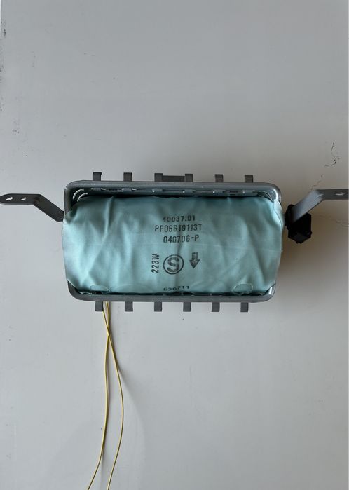 SRS Airbag-module від Toyota Avensis