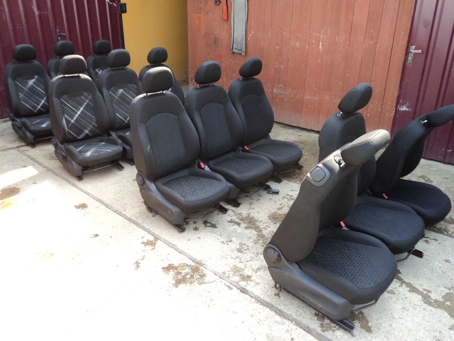 НА БУСИ Cидения Cидіння 3-6-7-8 шт Мастер Мовано Форд  Фиат Пежо