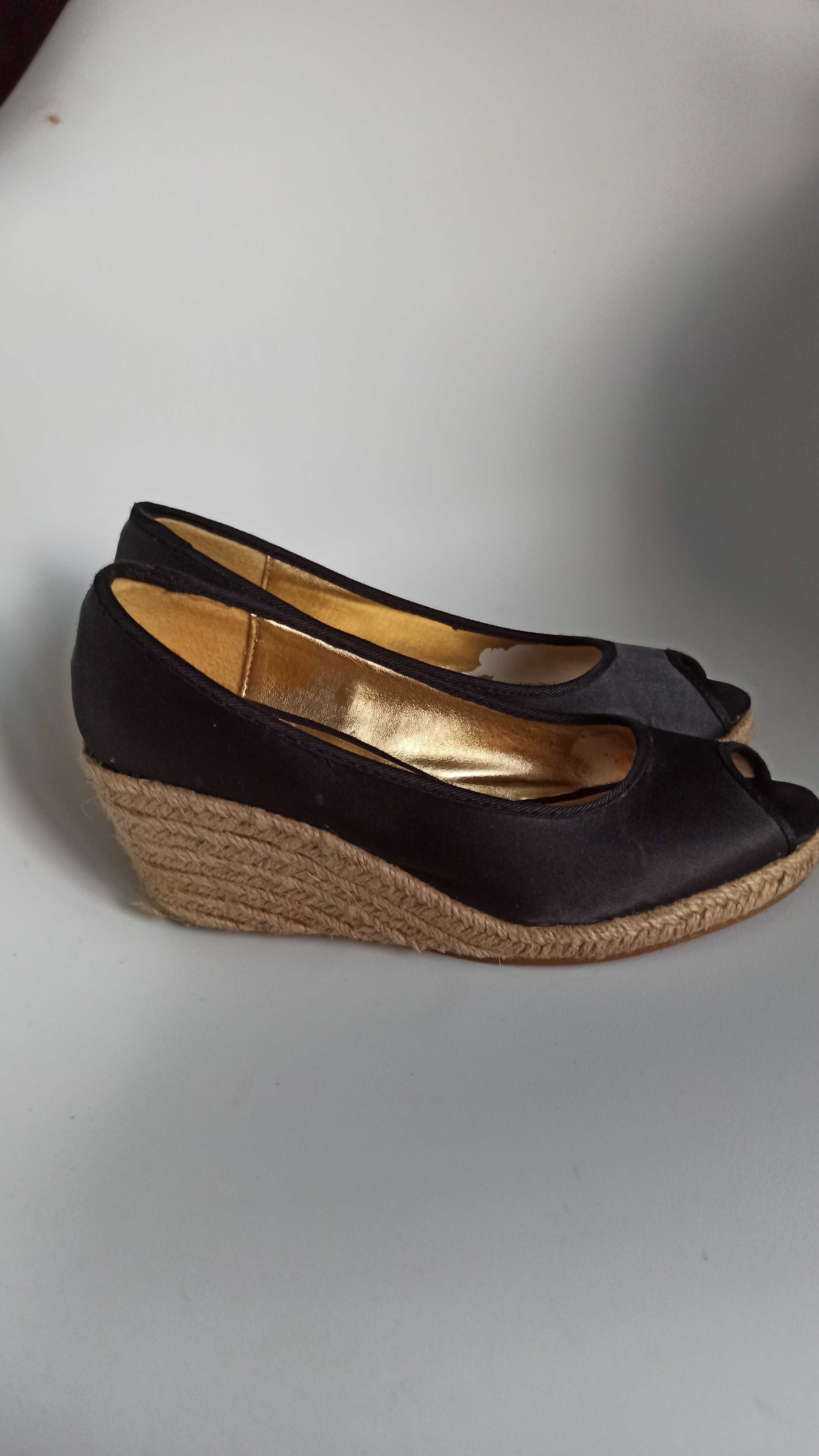 Czarne klasyczne espadryle h&m