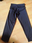 Damskie sportowe spodnie 3/4
