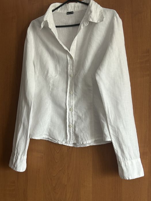 Біла жіноча сорочка льняна