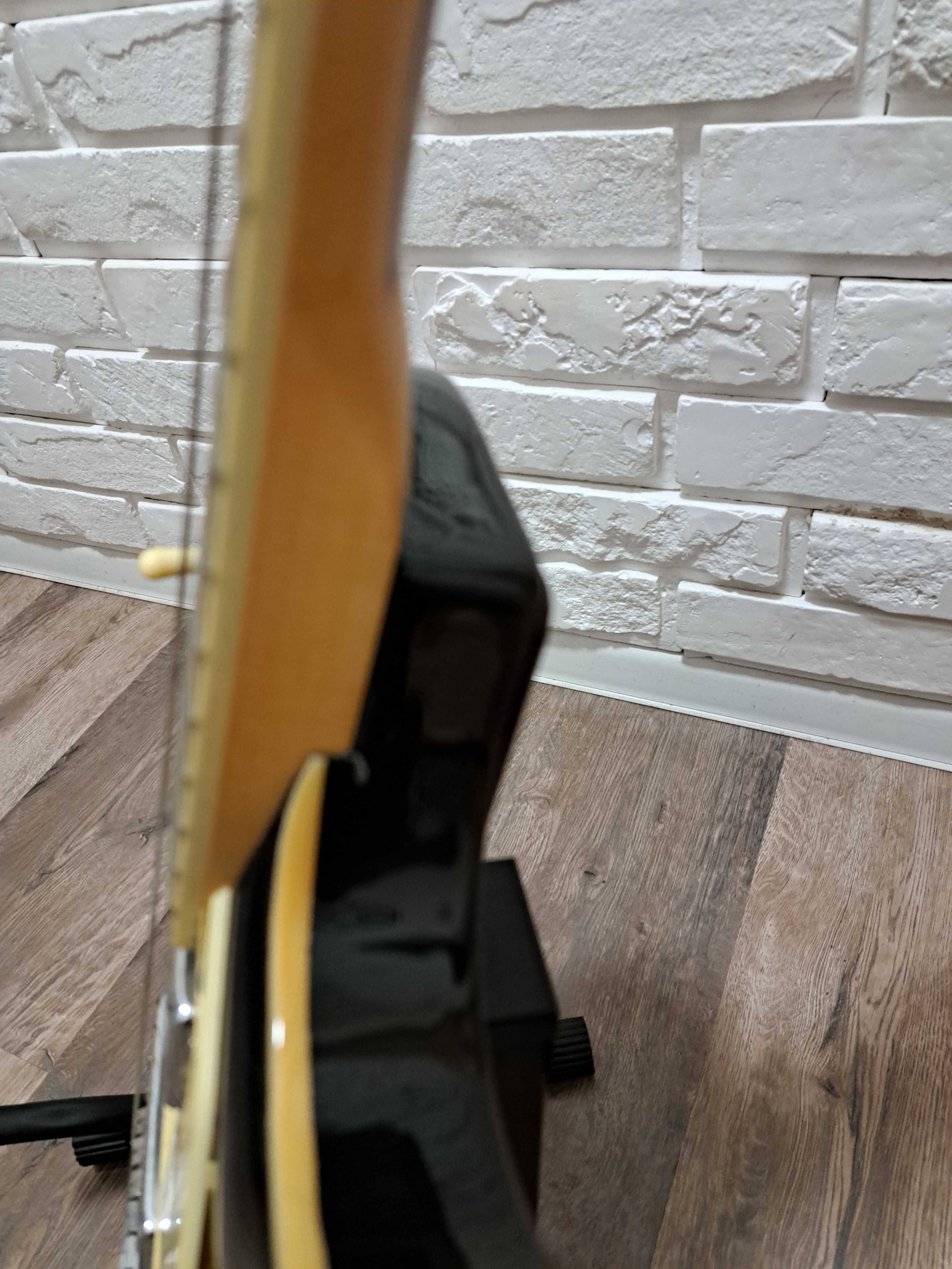 Gitara elektryczna Pearl River model Les Paul