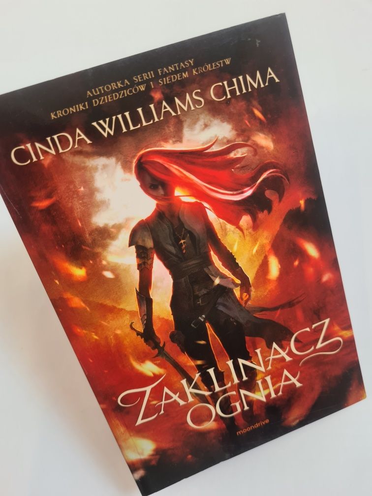 Zaklinacz ognia - Cinda Williams Chima