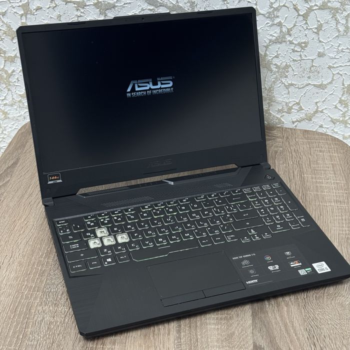 Asus Tuf Gaming i5 / 1650ti / 16 / 256gb + 512 SSD / 144гЦ