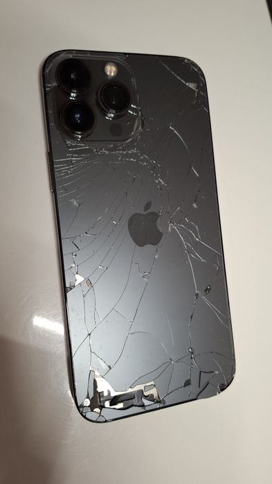 iPhone 13 pro max 256gb uszkodzony
