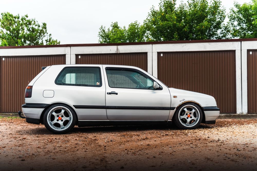 Volkswagen Golf III, 1.6 benzyna 75 km, gwint, daily.
