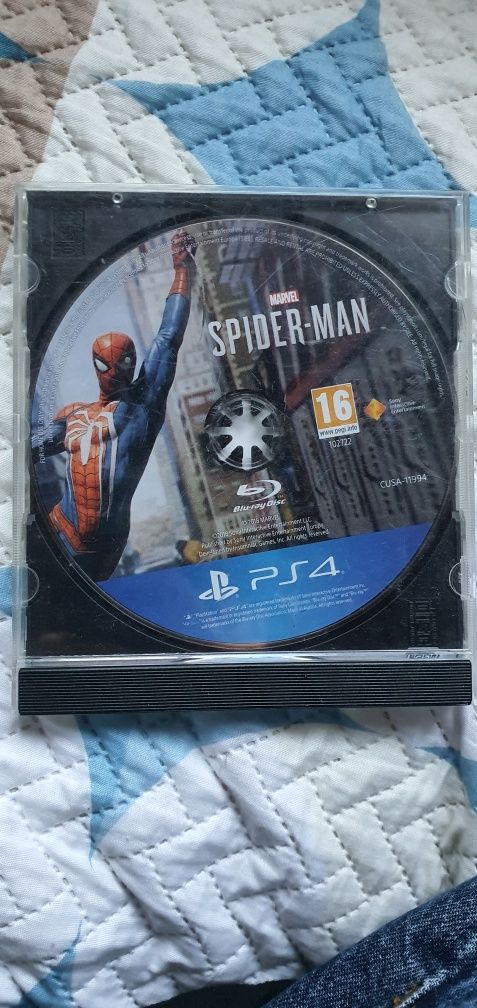 Ps4 Pro 1 Tb muito bom estado