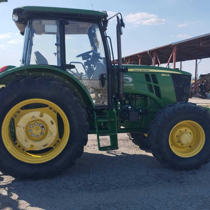 Трактор John Deer 6110 В