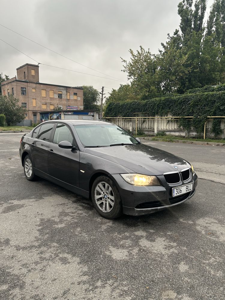 Bmw 3 series e90 2.0 бензин
