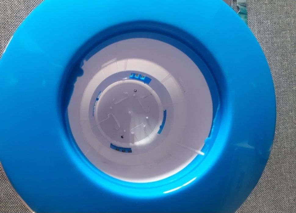 Komplet nowa bojka na tabletki do basenu oraz termometr basenowy 
term