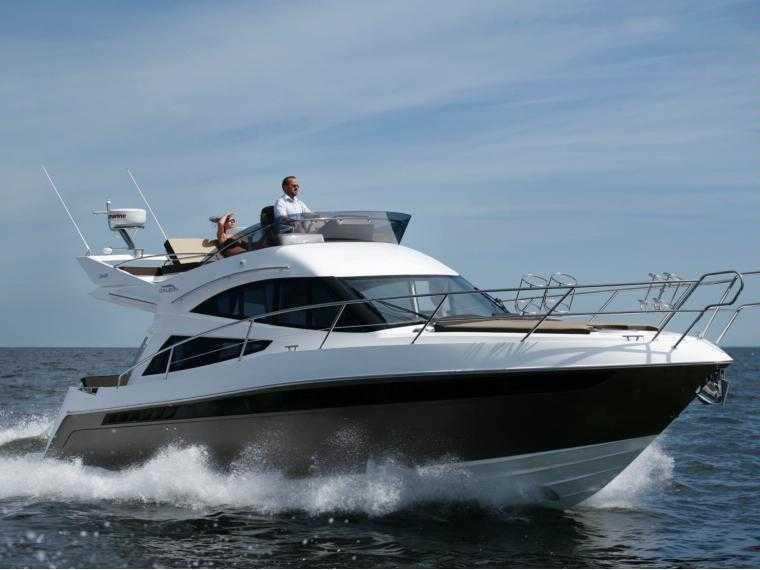 Яхта Galeon 340 Fly