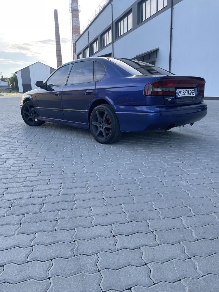 Subaru legacy 2.0 газ бензин
