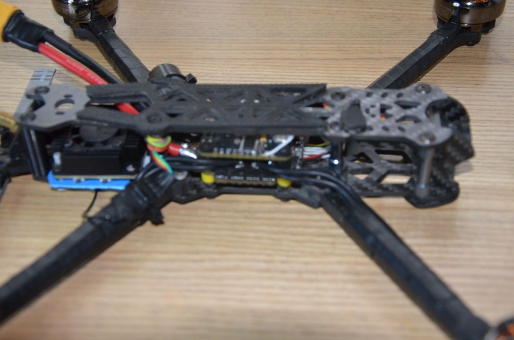 Fpv комплект , fpv окуляри, Cobta Skyzone,пульт TX12,комплектуючі