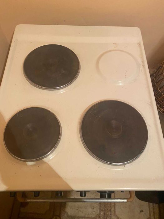 Електроплита Лисьва