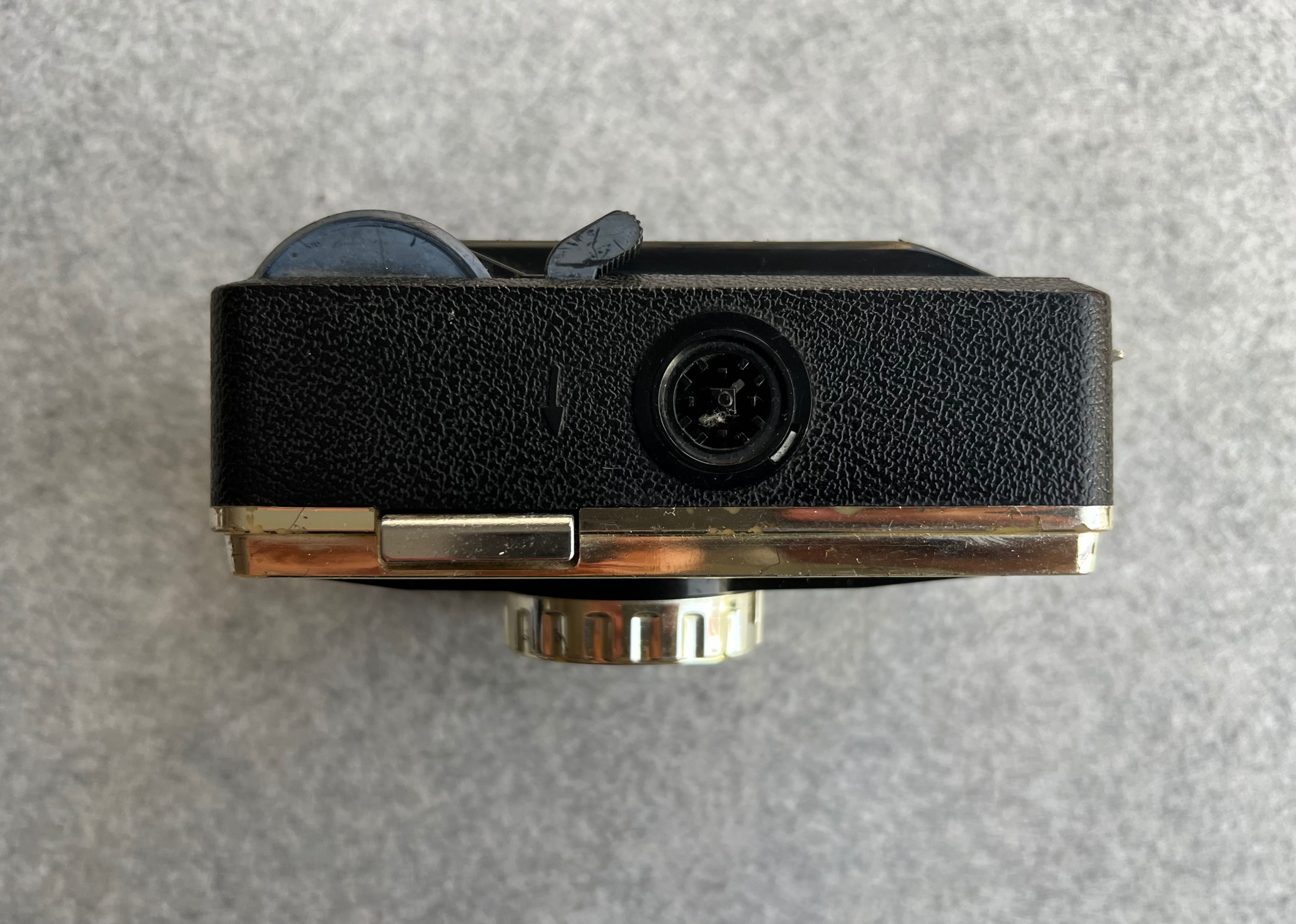 Máquina fotográfica analógica Kodak
Instamatic 155X
