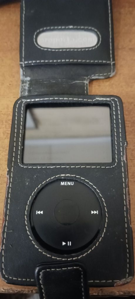 Ipod 5 30gb в хорошем состоянии