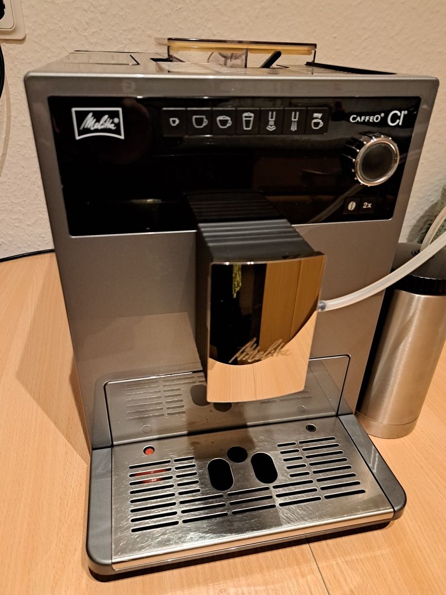 Кавомашина автоматична Melitta CI.