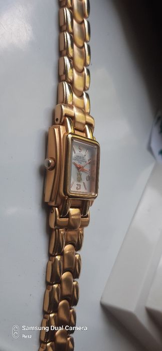 женские наручные часы "від Київського міского голови"  кварц на ходу