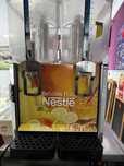 Maquina dispensadora de sumos