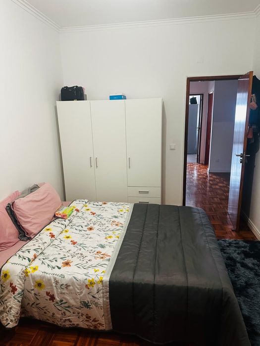 Arrendo quarto - A PARTI DE 1 DEZEMBRO