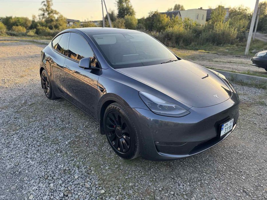 Tesla Model Y 2022