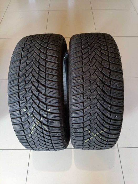 Пара шин б/у 215/45R18 93V Bridgestone Blizzak LM005