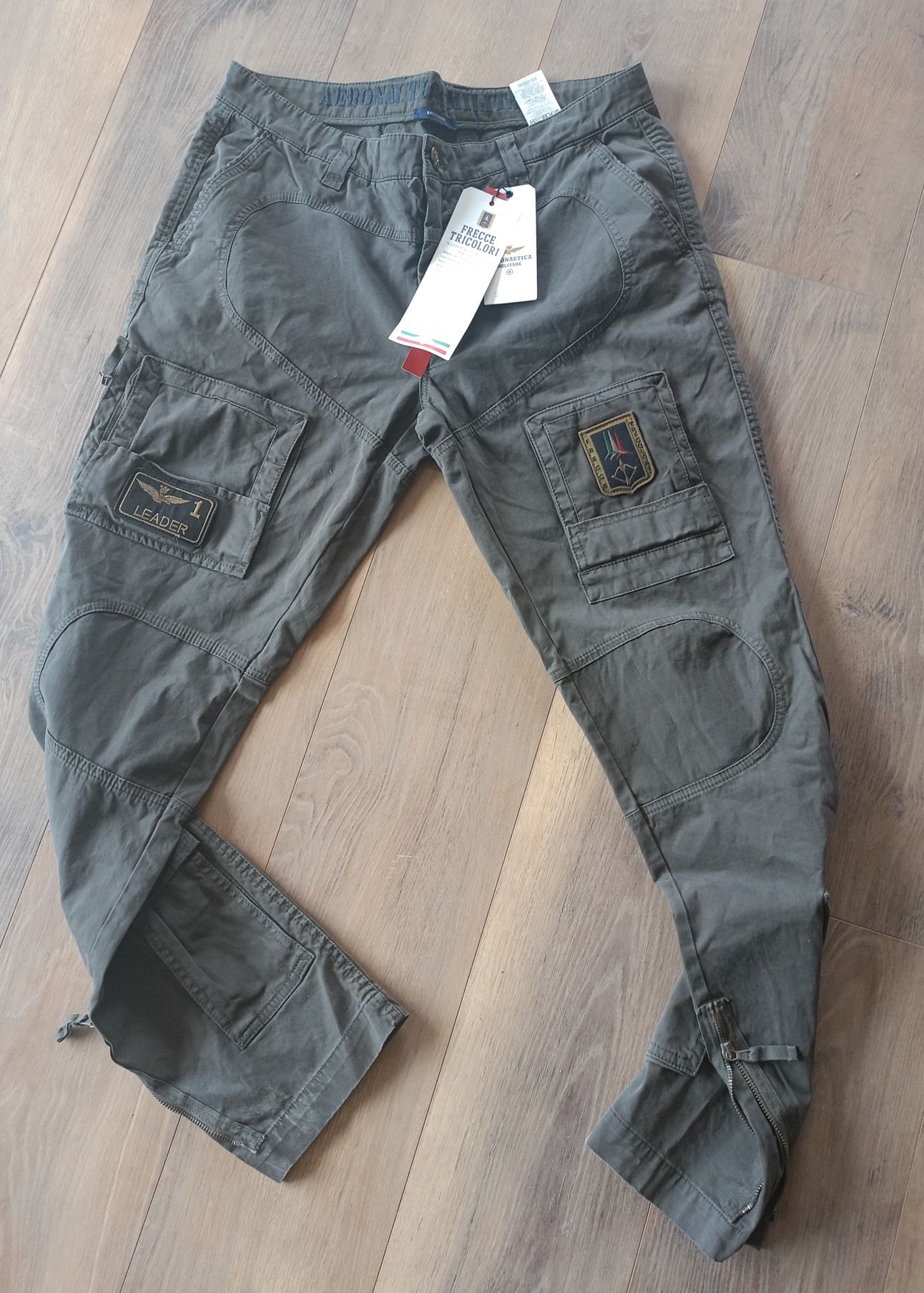 Aeronautica militare spodnie bojówki męskie nowe 54