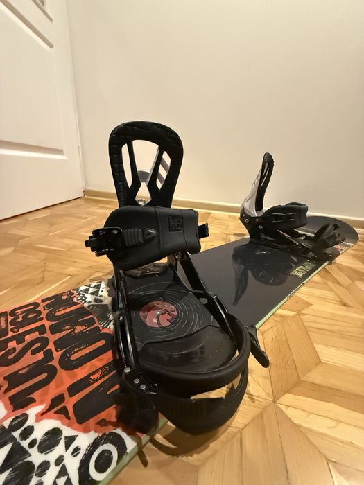 Snowboard Salomon Pulse 160 + wiązania Nitro Pusher / Team