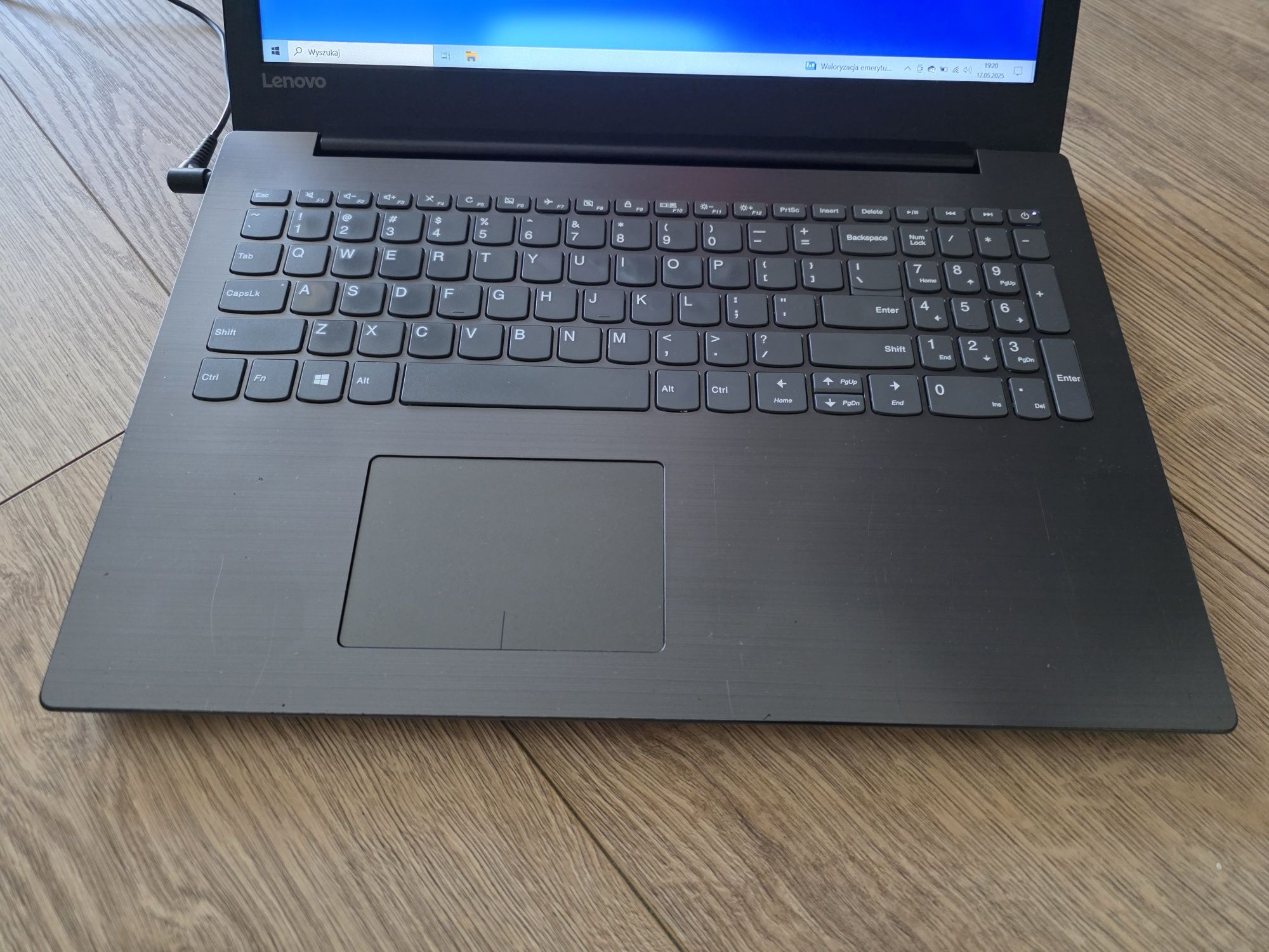 Lenovo ideapad 330-15IKB, 250GB SSD samsung evo, i3.