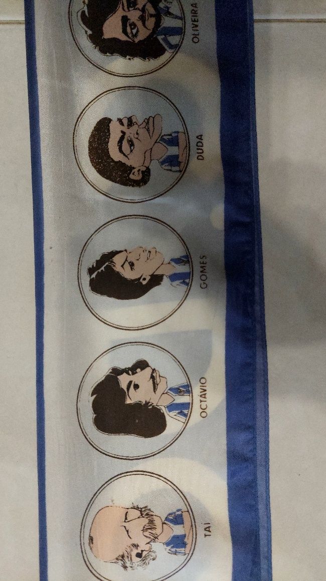 Cachecol.do FCPorto com.49 anos