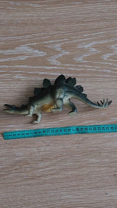 Іграшка динозавр