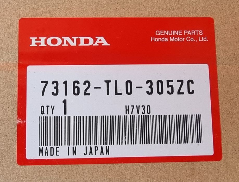 Молдинг ветрового стекла Honda accord