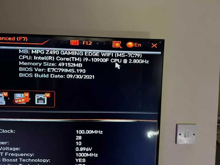 MSI MPG Z490 GAMING EDGE I9-10900f - 48Gb DDR4- RTX 3060