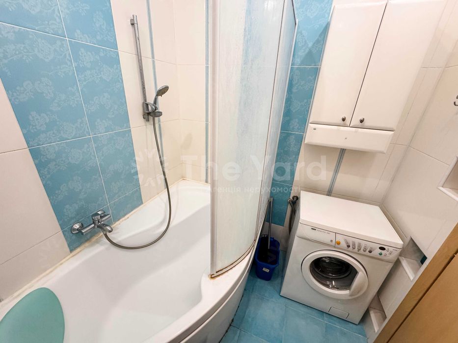 Продаж 1-к квартири 53 кв.м Підвисоцького 6-В, метро Звіринецька