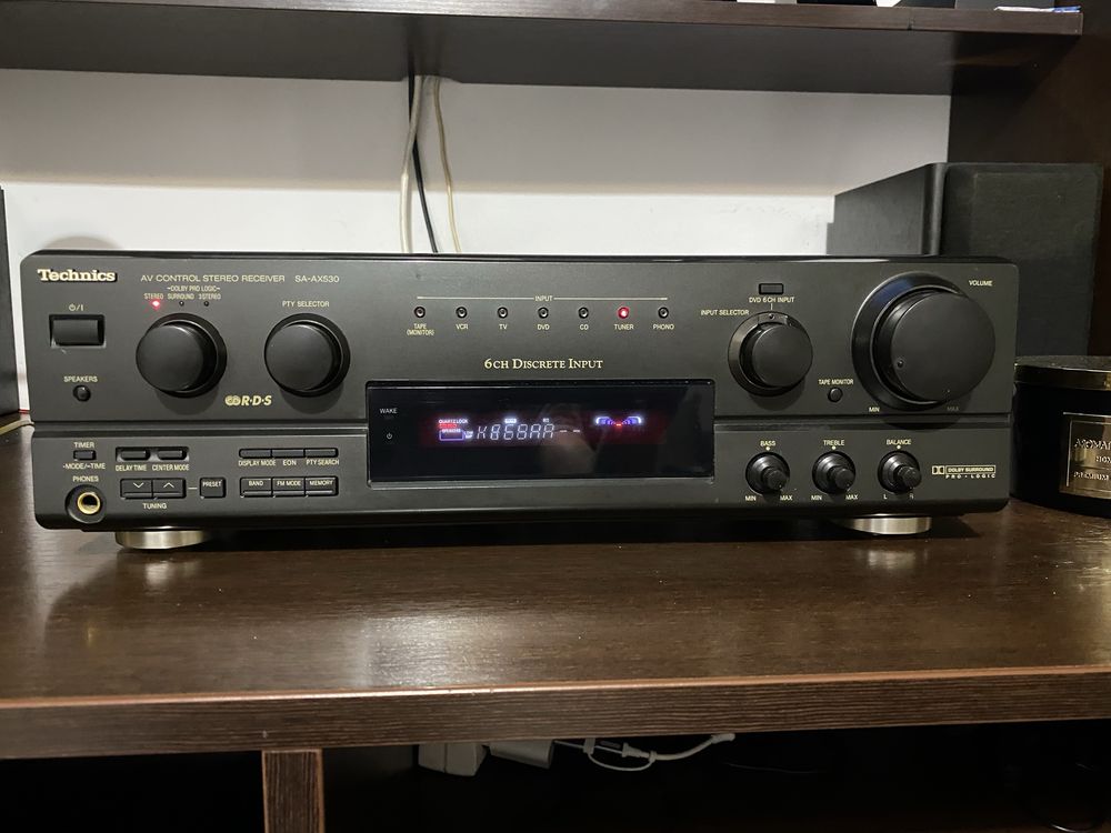 Amplituner technics model SA AX530