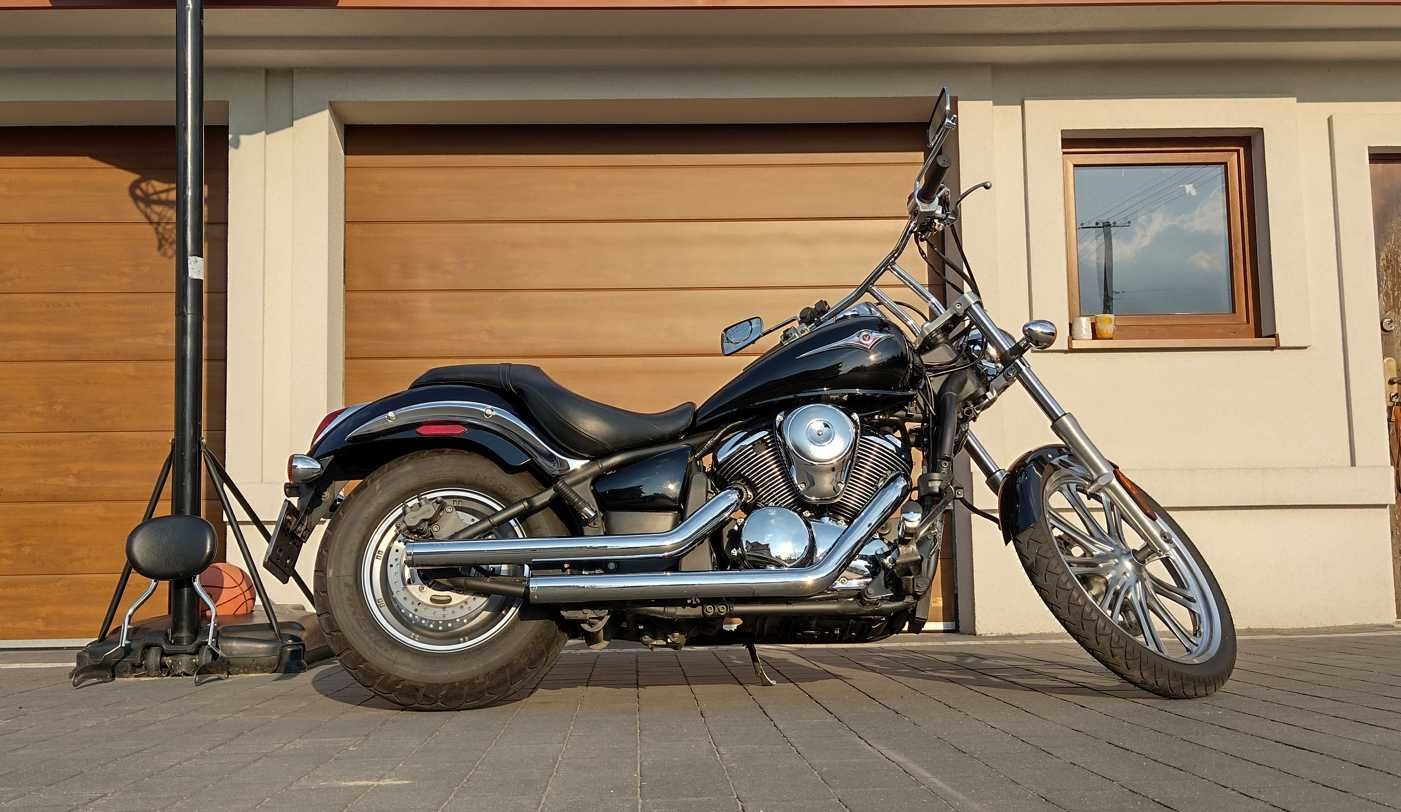 Kawasaki Vulcan VN 900 Custom