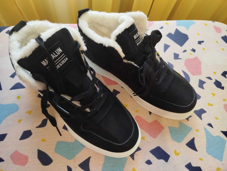 Взуття підліткове