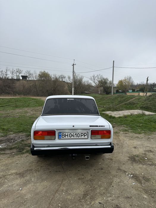 Продам Ваз 2107 инжектор