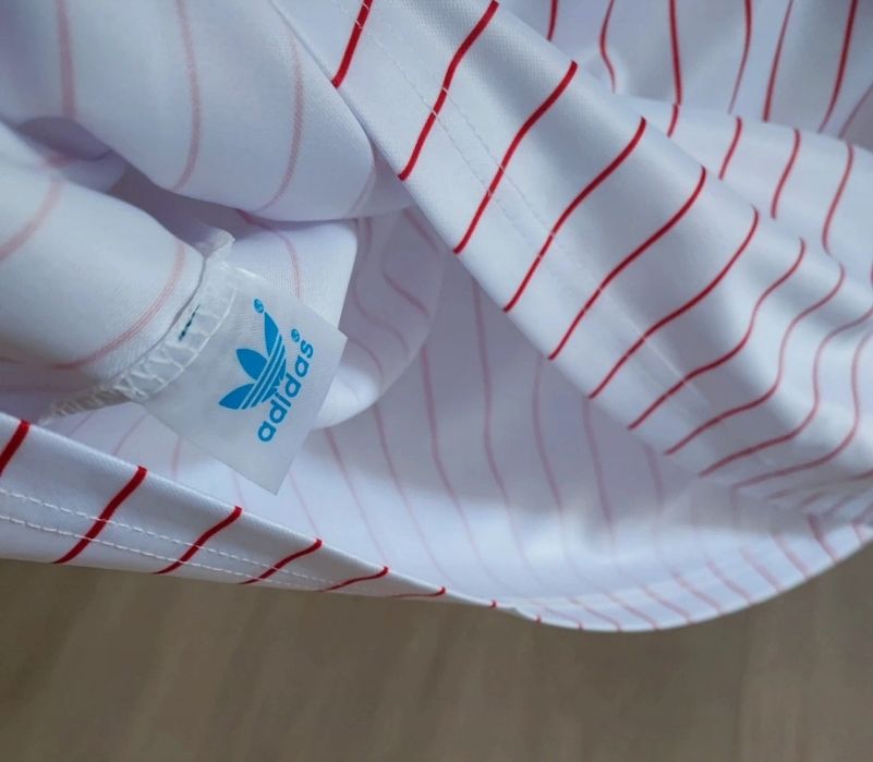 camisola retro Benfica época 2025/26 - tamanho L