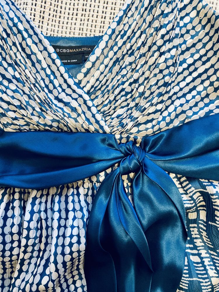 Sukienka BCBG Max Azria 100% jedwab