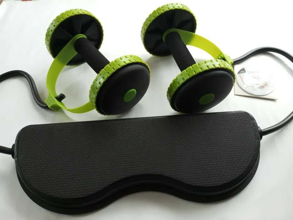 Przyrząd do ćwiczeń wielofunkcyjny z platformą AB ROLLER