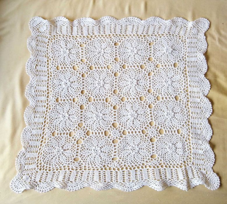 obrusik serweta szydełkowa, bawełna PRL