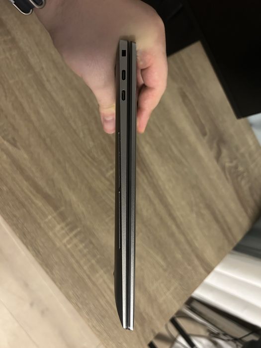 Dell Precision 5570 і7-12800H | 32Gb | 500Gb NVMe | IPS 15.6 | A1000