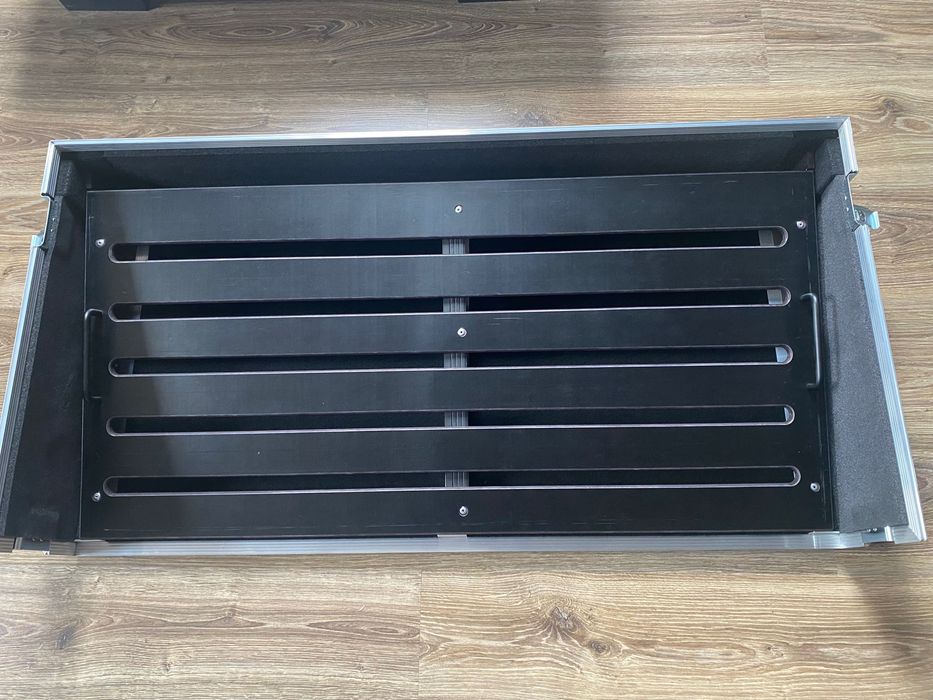 Pedalboard podłoga gitarowa case na efekty gitarowe 100 x 50 cm nowy