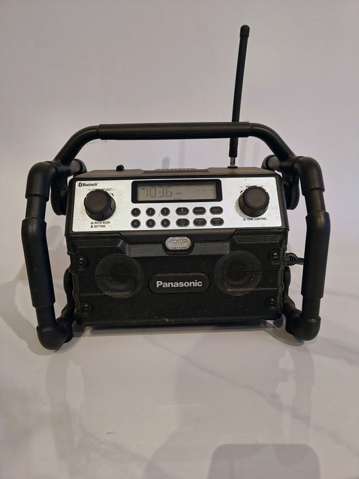 Radio budowlane Panasonic, Bluetooth, USB